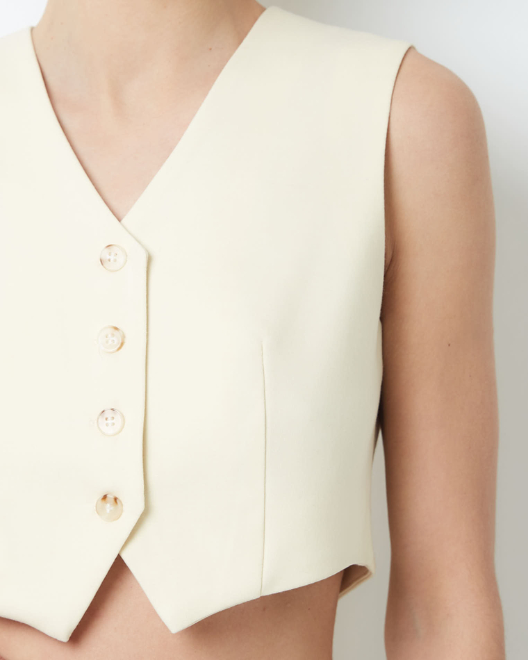Жилет из шерсти белый шоколад