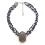 Колье Nature Bijoux, Pebble Beach, с жемчугом и вставками из эбенового дерева, NB25.2-15-43612 (серы