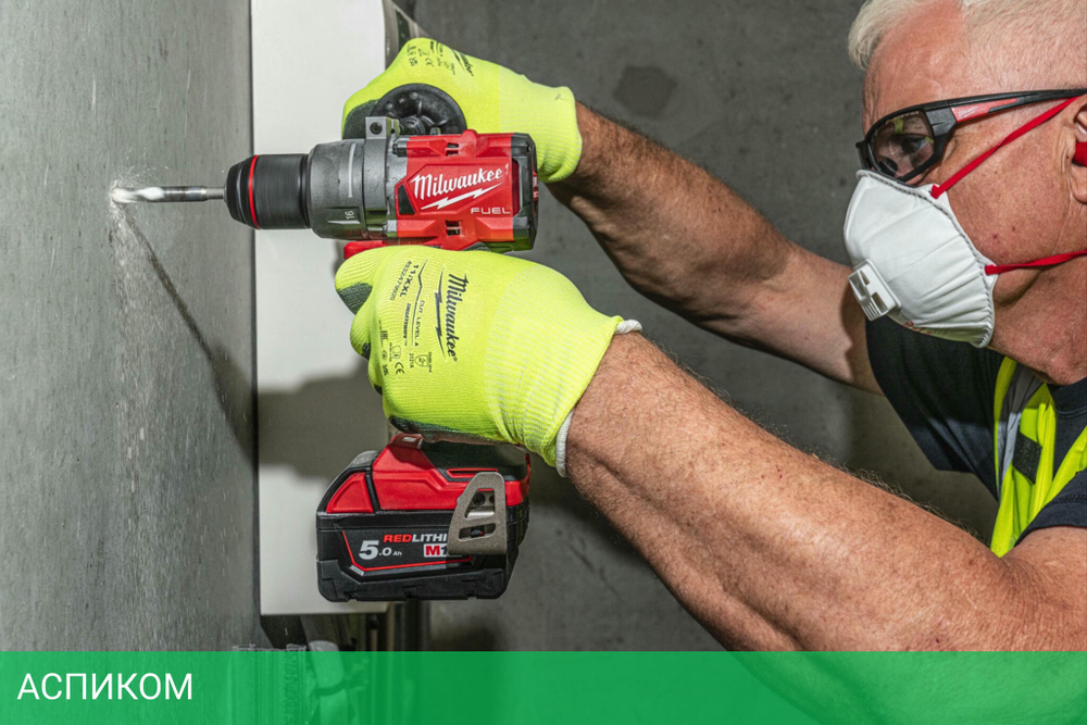 Дрель-шуруповёрт Milwaukee M18 FPD3-402C (4933492473)
