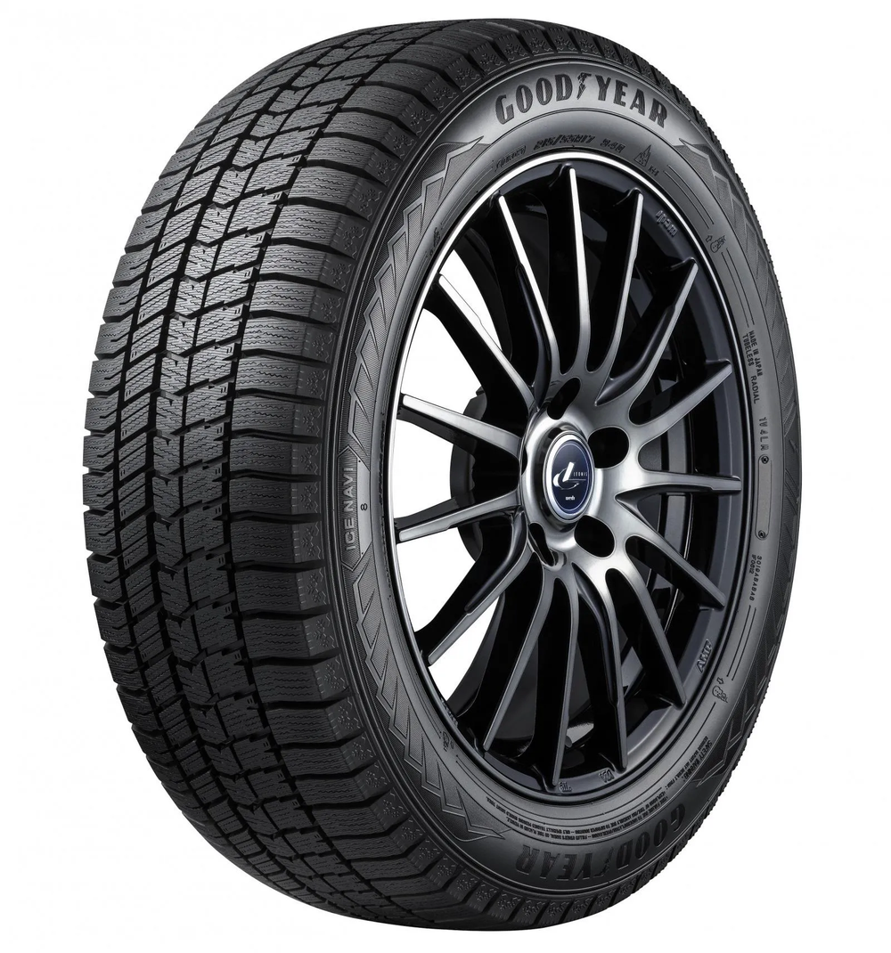 Зимняя шина Goodyear Ice Navi 8 (235/50 R18 97Q)