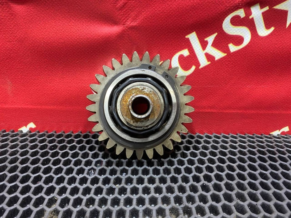 Шестерня промежуточная