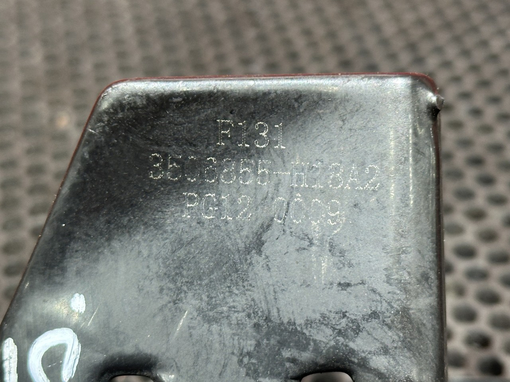 Кронштейн электромагнитного клапана