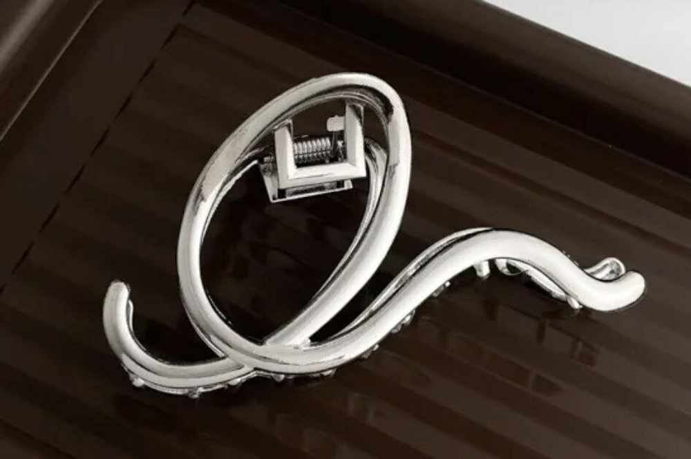 Заколка-краб. Краб  "Петля".  Для всех типов волос. Заколка металлическая Усиленная. Цвет "Серебро"