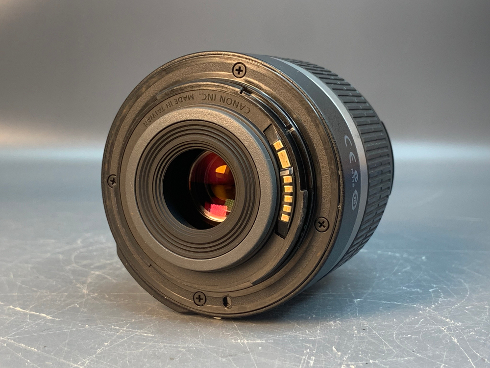 Canon 550D Kit 18-55 12419 кадров без зарядного устройства, не работает автофокус