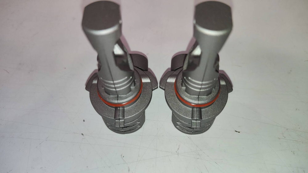 HB3 (9005) - Super / Комплект светодиодных ламп E4S LED BULB 5500K (2 шт./ комплект) - Z