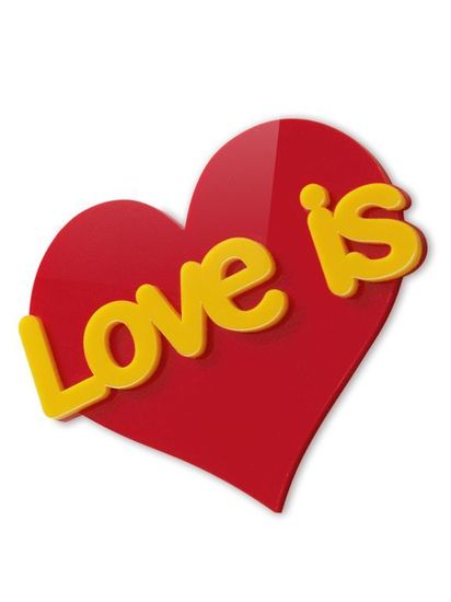 Сувенирный магнит "Love is"