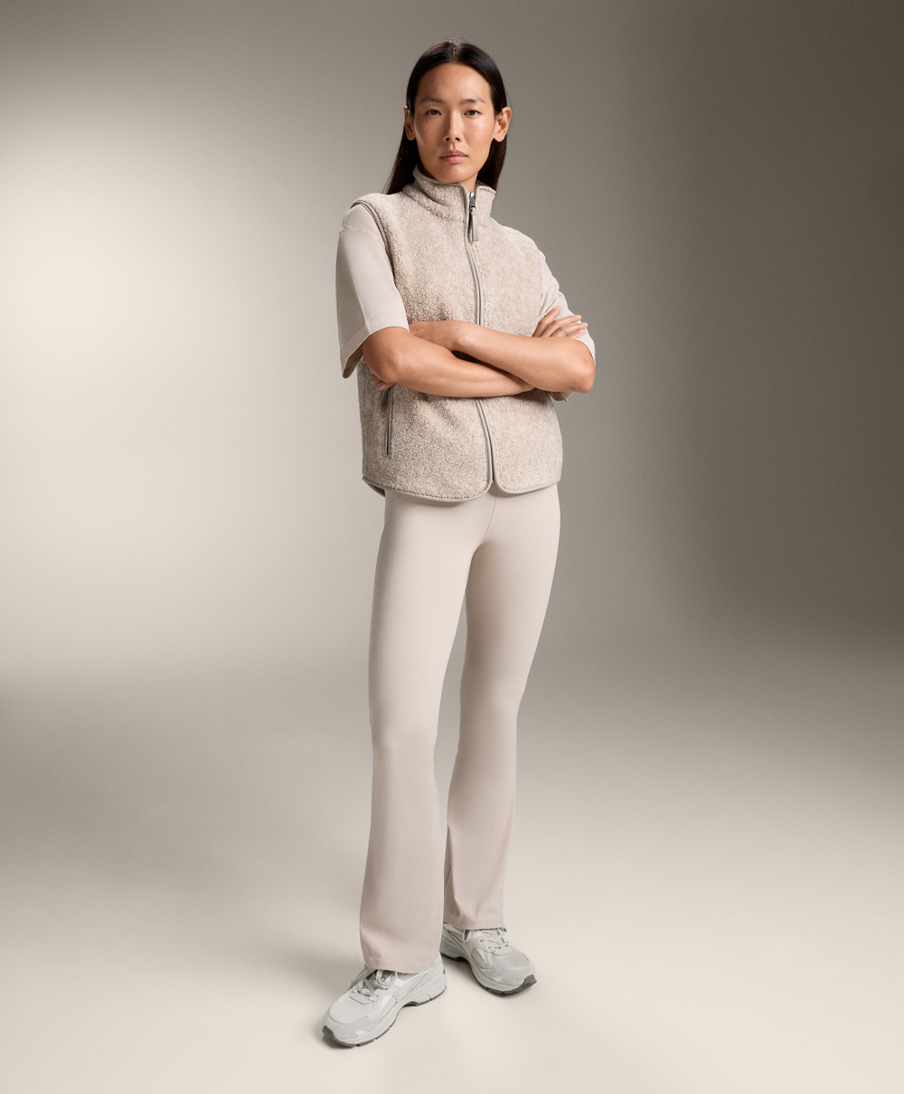 Oysho Базовый жилет из искусственной овчины на молнии, светлый экрю