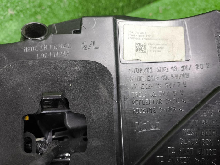 Фонарь левый внешний Porsche Macan 95b (2018-н.в.)