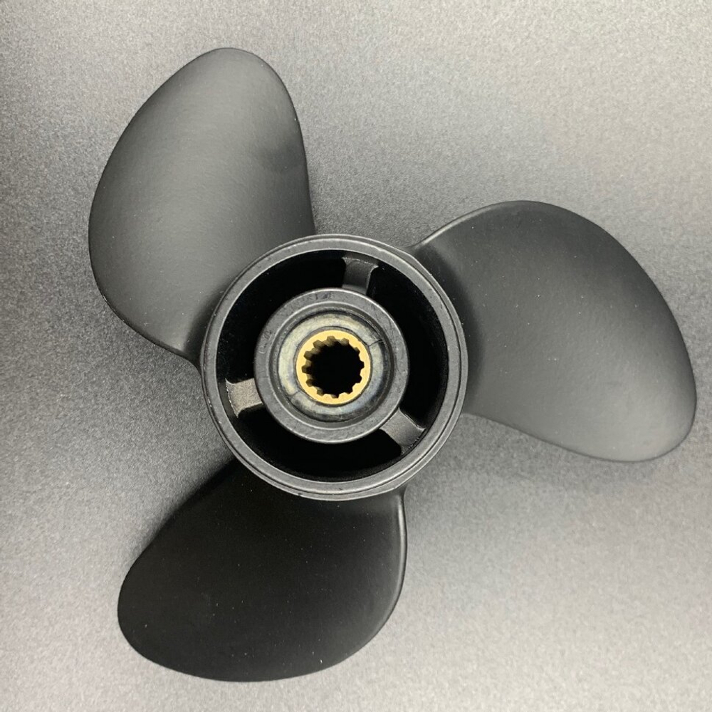 Гребной винт Tohatsu/Mercury 4-6 (812950A02) 3x7.8x8)