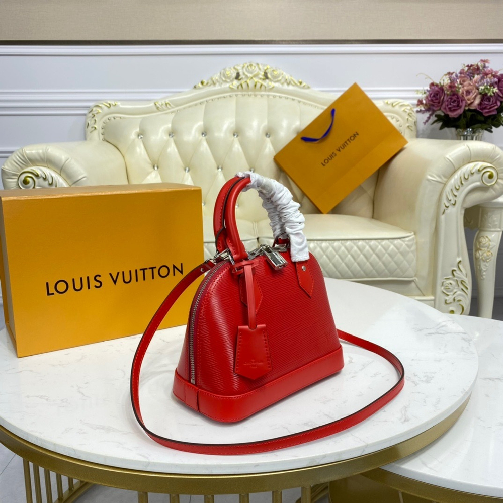 Louis Vuitton Alma BB