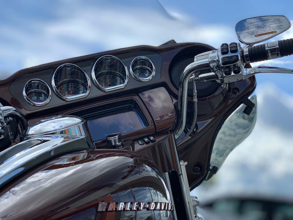 CVO Ultra Limited (FLHTKSE), Harley-Davidson, 2019
