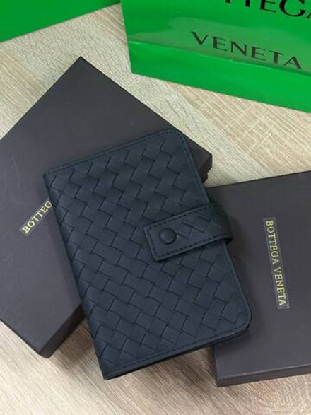 Обложка на паспорт Bottega Veneta
