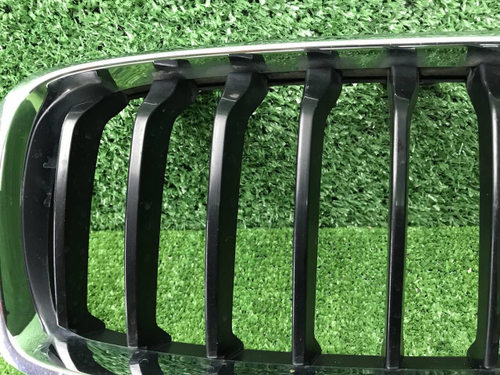 Решетка радиатора левая BMW 4er F32 (2013-2020)