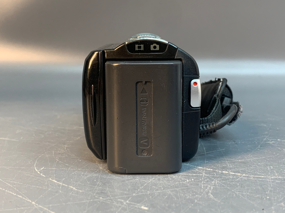 Sony Handycam DCR-SX45