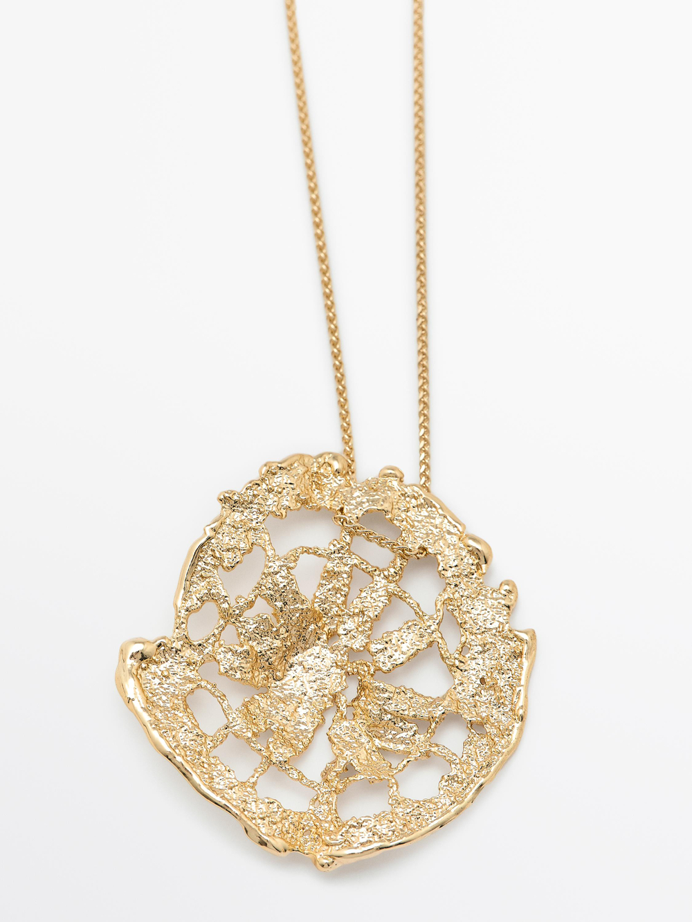 Massimo Dutti Ожерелье с кружевной подвеской, золотистый