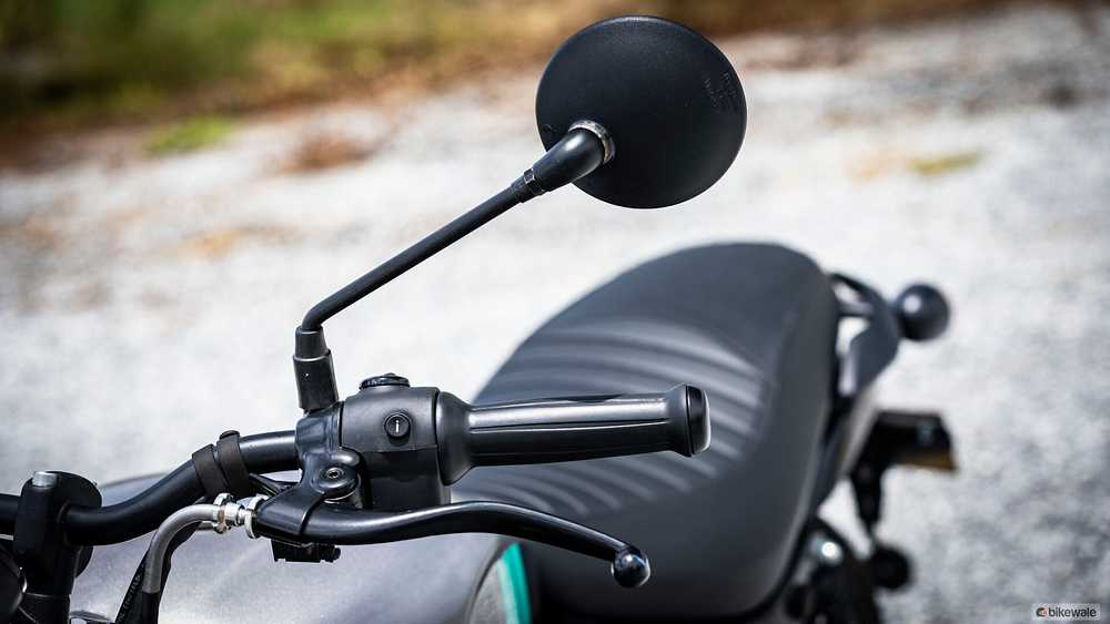 Royal Enfield Hunter 350 Rebel Red