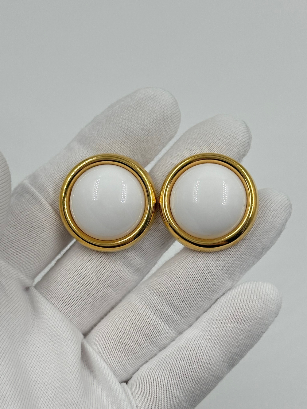 Клипсы с белыми вставками Napier