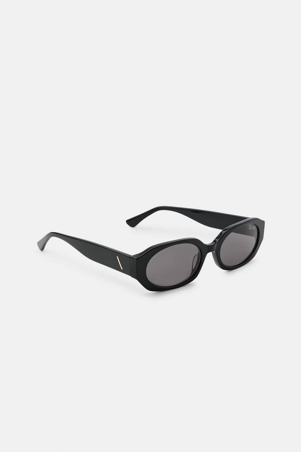 ZARA СОЛНЦЕЗАЩИТНЫЕ ОЧКИ ОВАЛЬНОЙ ФОРМЫ, ЧЕРНЫЙ
