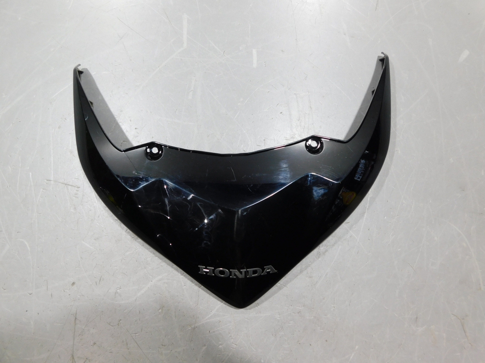 Пластик передний Honda Forza MF10 83651-KVZ-6300  020385