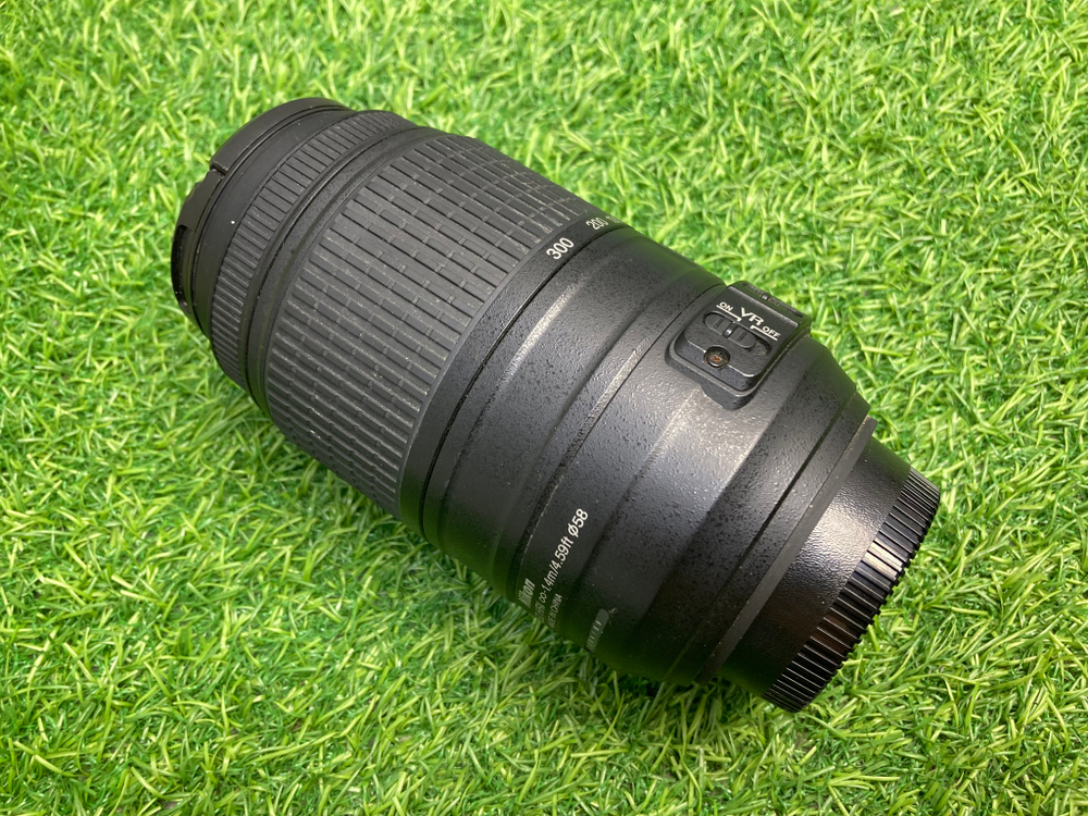 Nikon 55-300mm 4.5-5.6G ED DX VR AF-S Nikkor