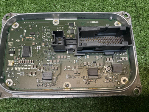 Блок управления фары Mercedes CLS c218 (2014-2017)