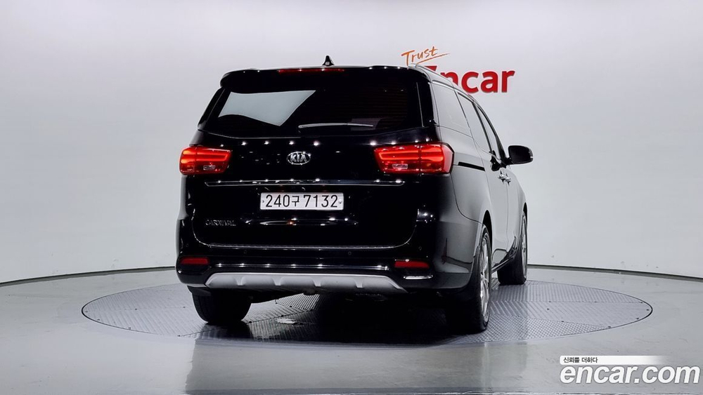 Kia The New Carnival (Sedona) 9-и местный Prestige (03.2020)