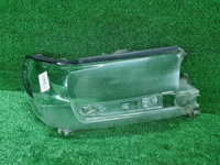 Стекло фары правое Toyota Land Cruiser 200 (2015-2021) LED