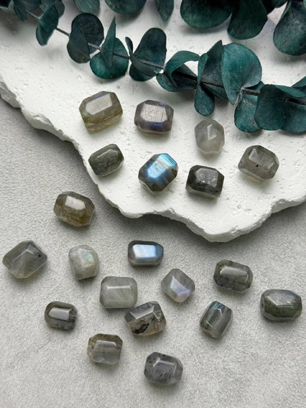 Бусины из натурального лабрадорита граненной формы, 10-20 мм, 1 штука