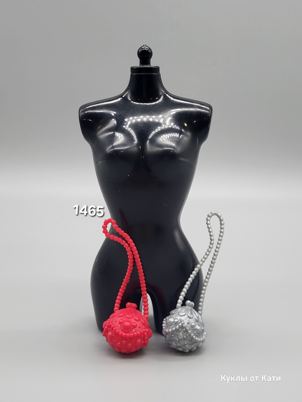 Аксессуар для куклы Барби винтаж - набор сумок 1465