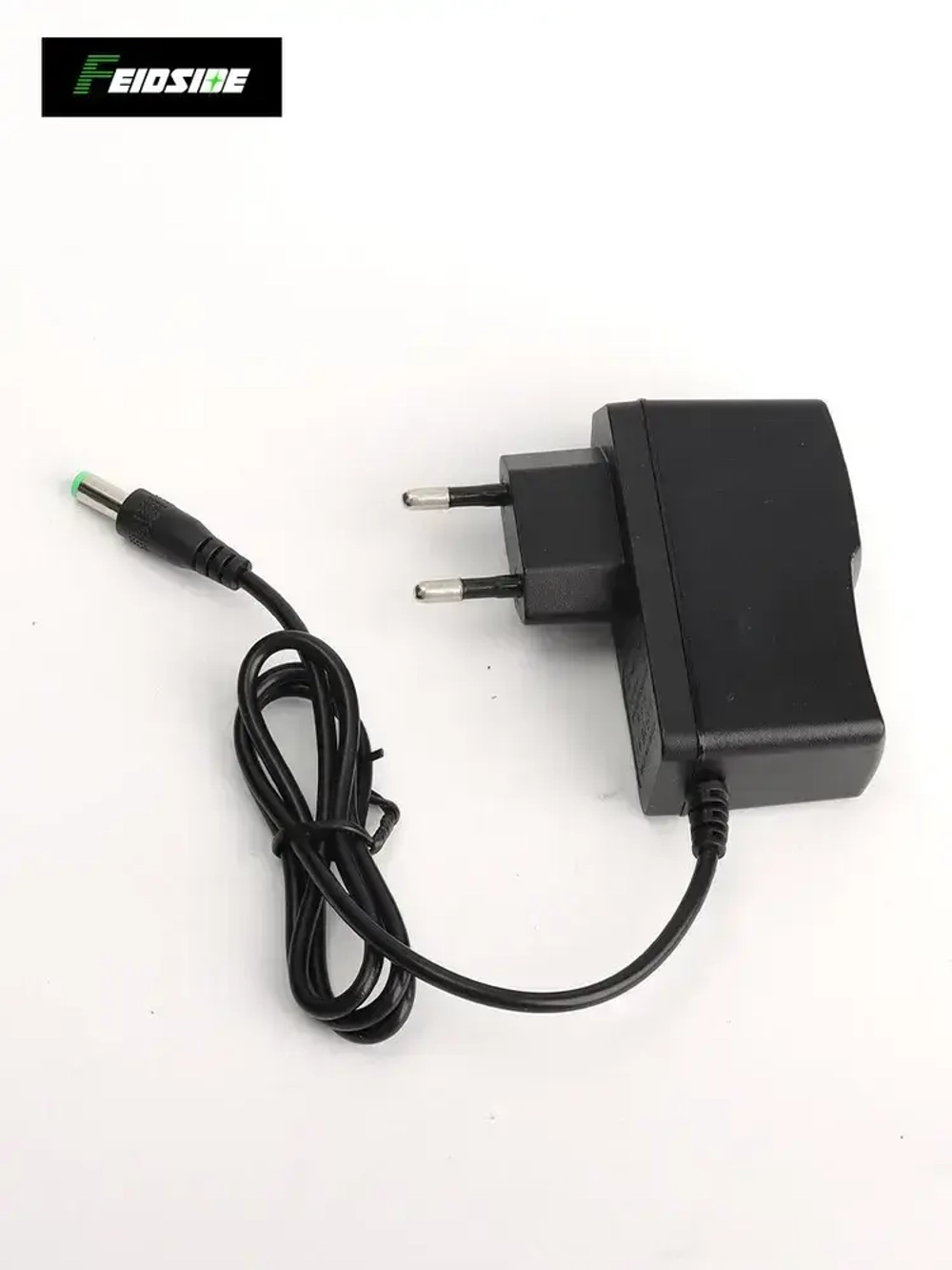 Лазерный уровень,Зеленый луч,4D 16 Линий,2 Батарейки Комплект