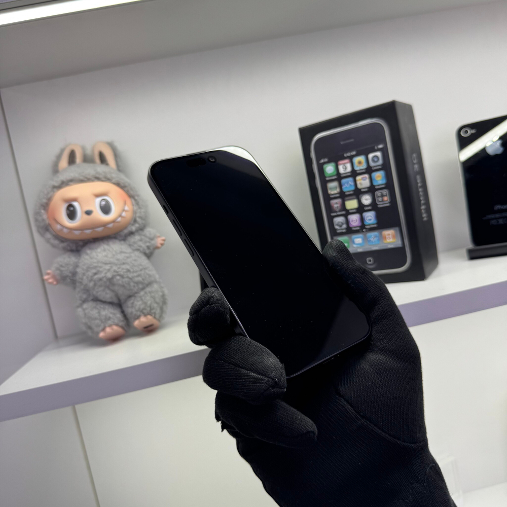 iPhone 15, 256 ГБ б/у