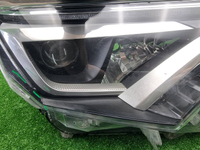 Фара правая Toyota RAV4 4 CA40 (2015-2019) LED