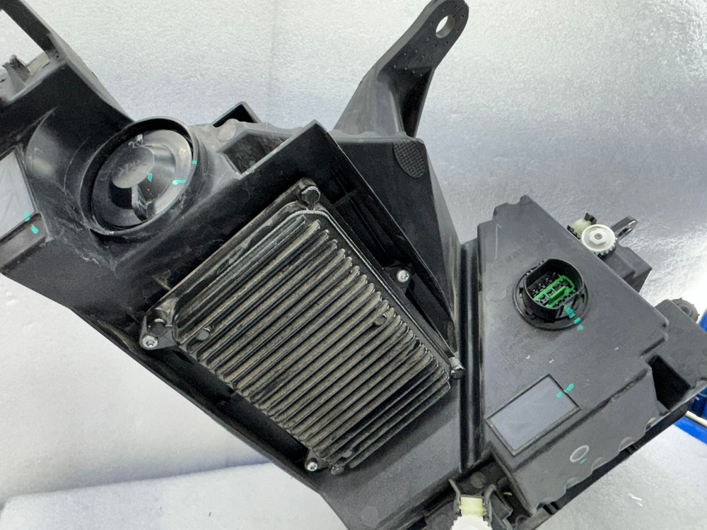 Блок фары передней LED Hozon (Hechuang) A06 Оригинал