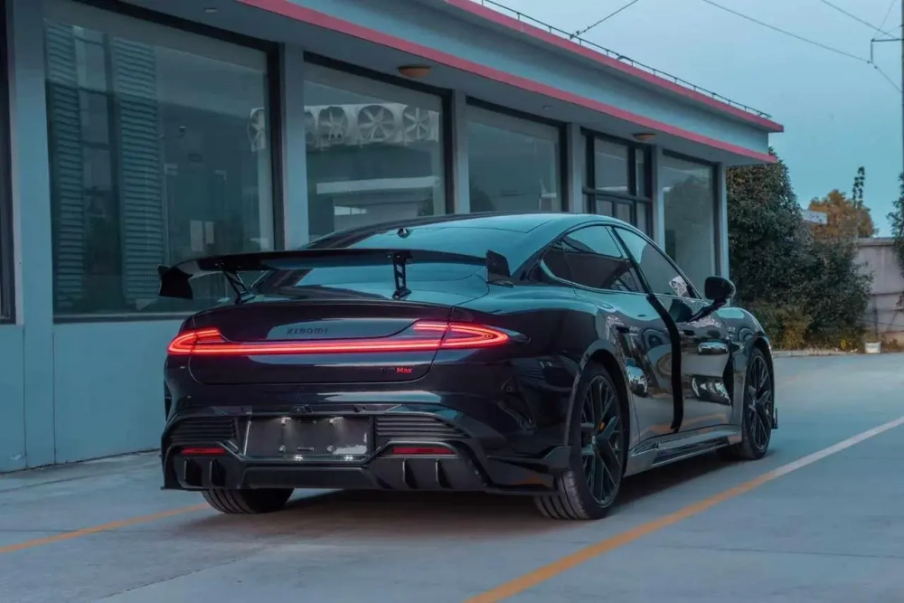 Карбоновый обвес для Xiaomi SU7 2024+ Ксяоми