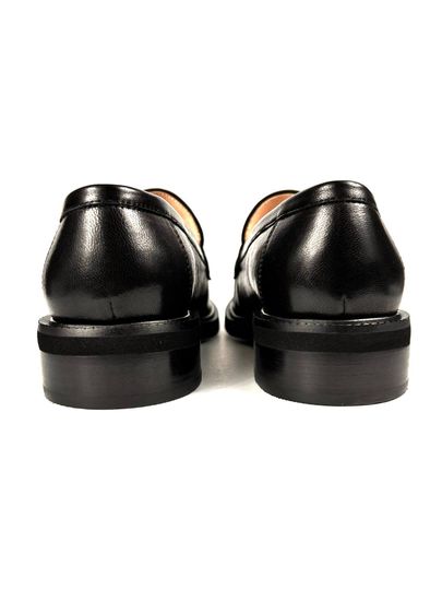 Лоферы женские