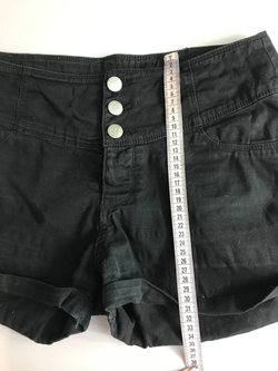 Шорты Terranova короткие, маркировка L, на 48 размер