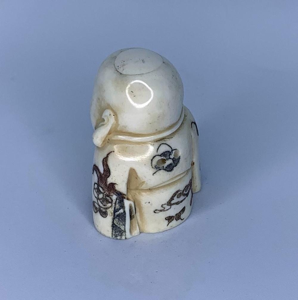 Нэцкэ Хотей