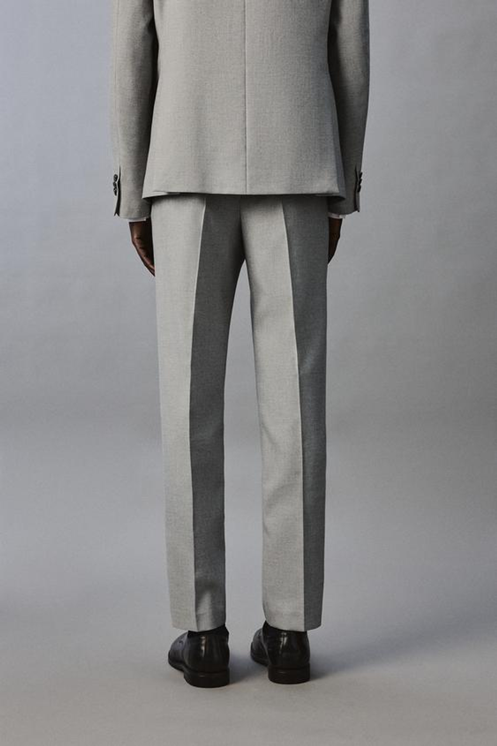 ZARA КОСТЮМНЫЕ БРЮКИ COMFORT, СЕРЫЙ