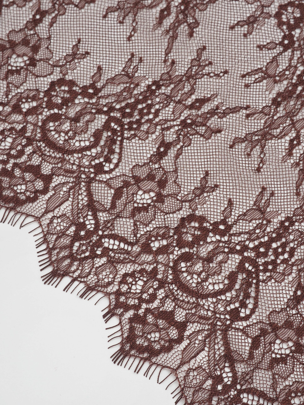 Кружево шантильи шоколад неэластичное ширина 22 см купон 2.9 м