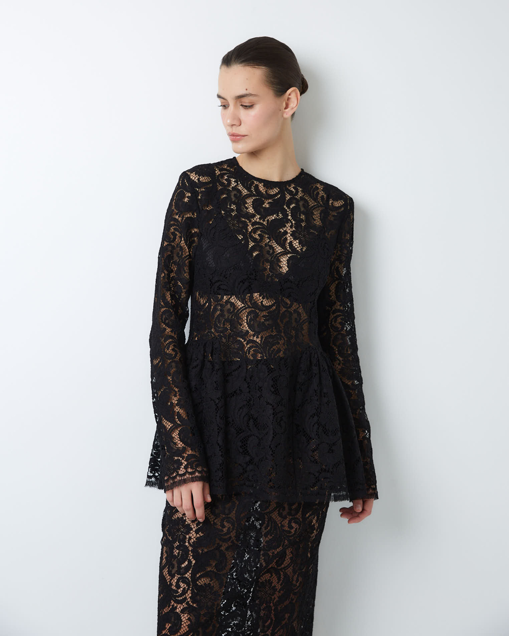 Топ из кружева Рьешар Мареско черный