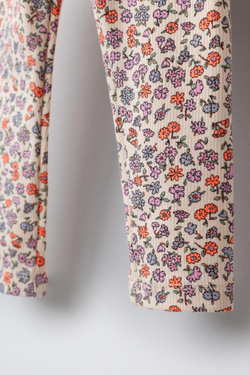 ZARA ЛЕГИНСЫ С ПРИНТОМ, ЭКРЮ