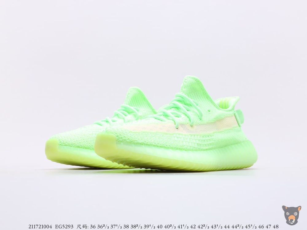 Кроссовки Yeezy Boost 350 V2 "Glow in the Dark"