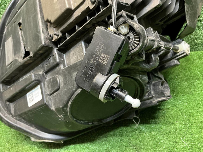 Битая Фара правая Omoda C5 (2022-н.в.) LED