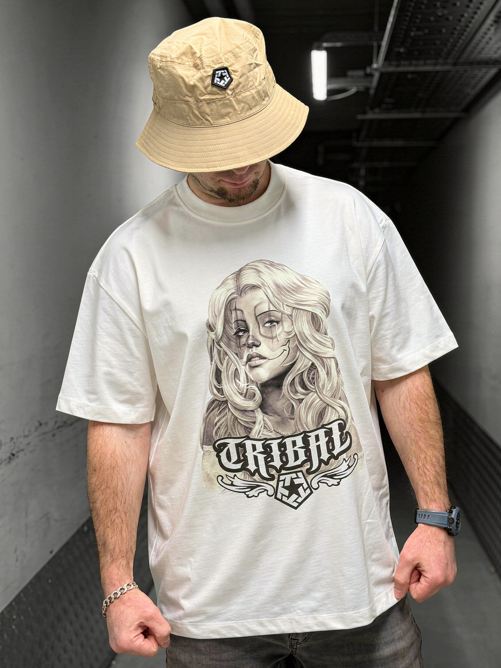 Футболка Tribal Gear - T-Girl (белый)