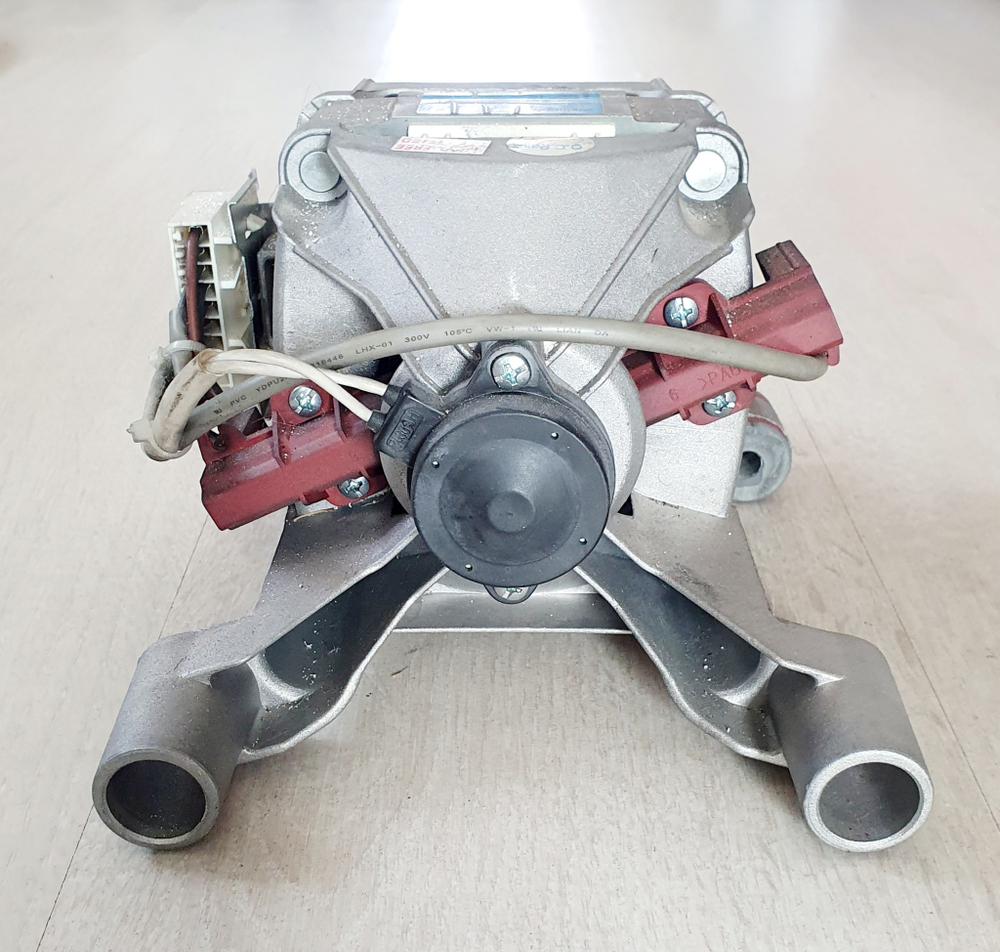 Двигатель стиральной машины Samsung DC31-00002W , DC31-00002H, DC31-00002B, DC31-00002E, DC31-00002K