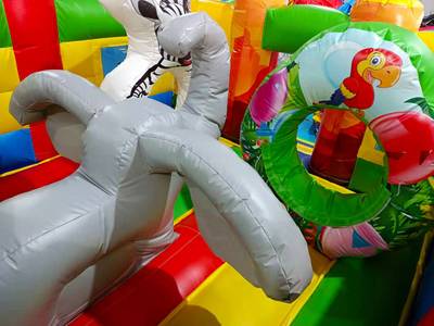 Детский надувной батут «Попугайчики» без горки, размер 3,5*3,5*2,5 м.