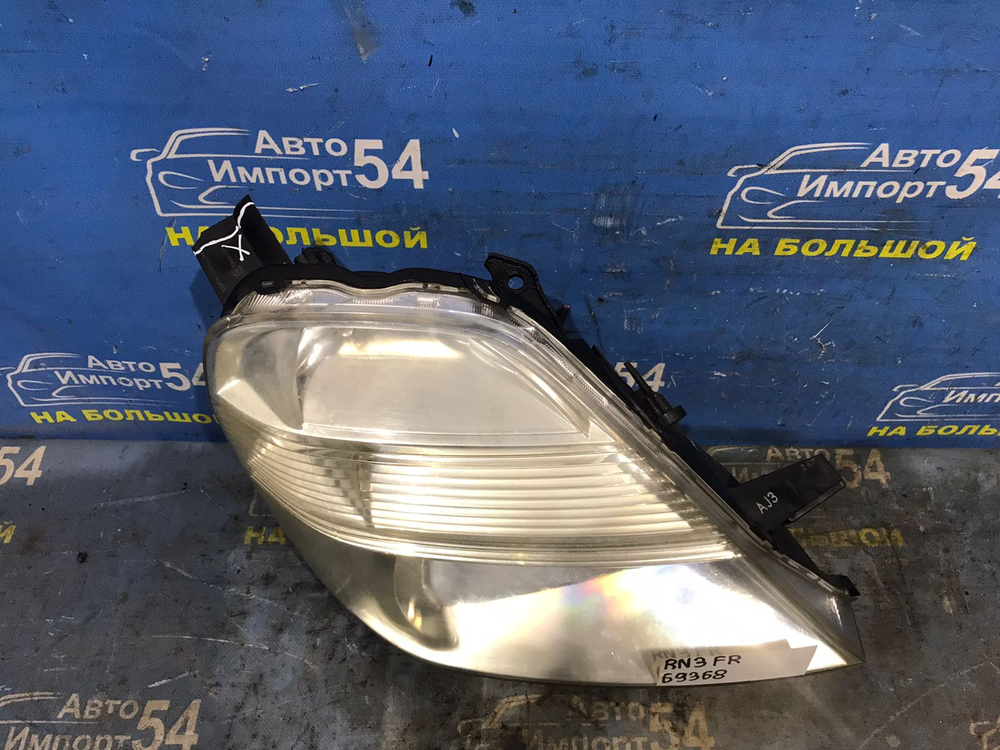Фара передняя правая Honda STREAM 2000-2003