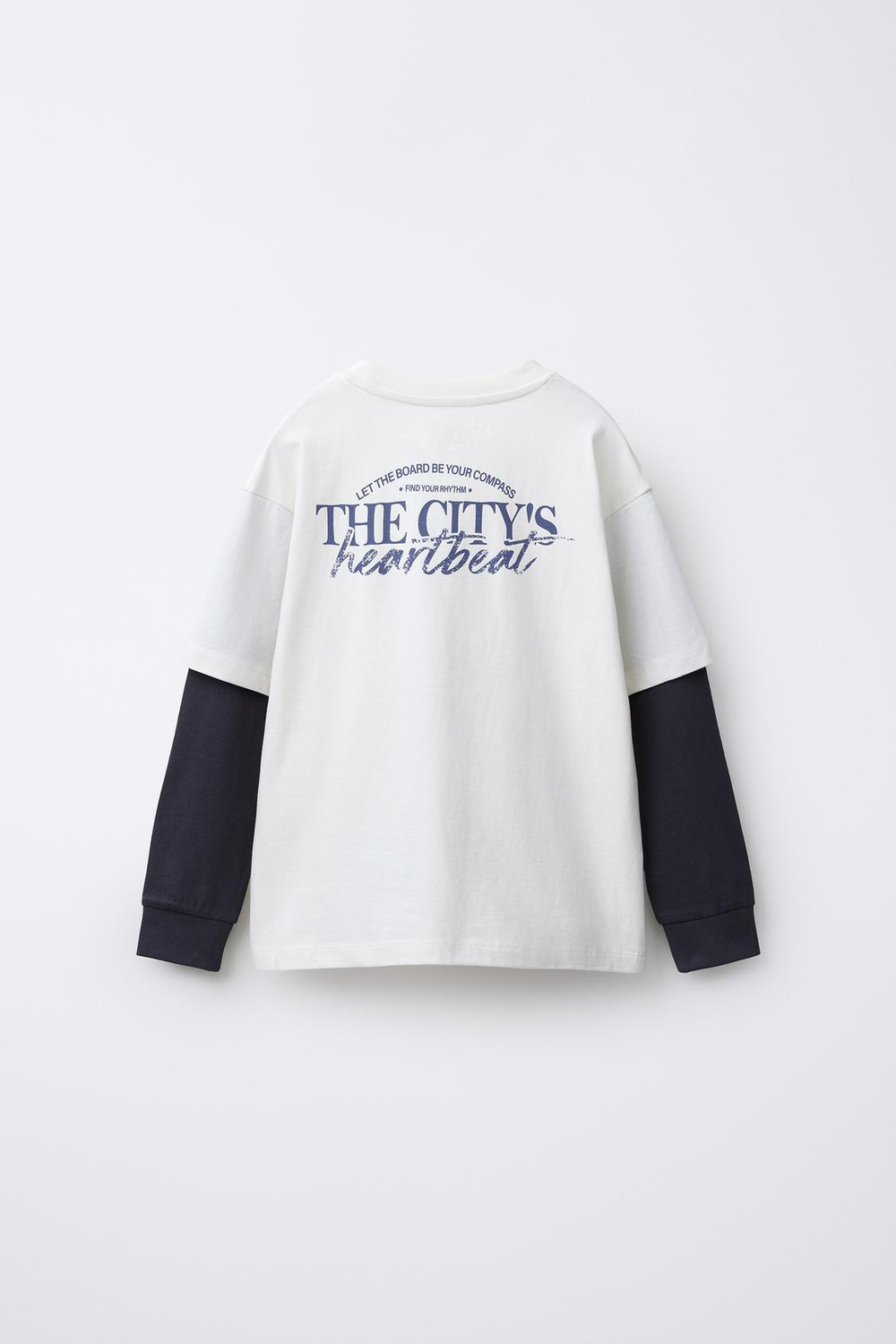 ZARA ФУТБОЛКА С ДВОЙНЫМИ РУКАВАМИ И КОНТРАСТНОЙ НАДПИСЬЮ, ЭКРЮ/СИНИЙ