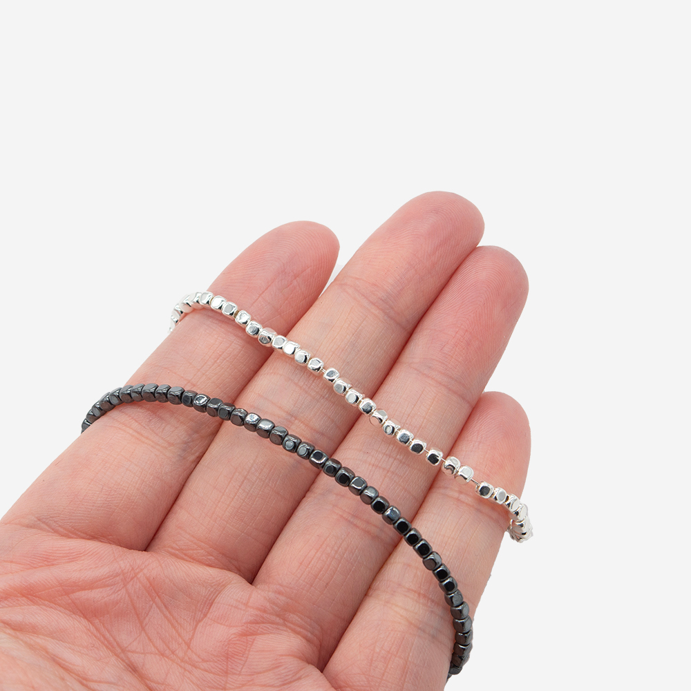 Гематин (гематит), кубик 2мм, оттенок "Серебристый"