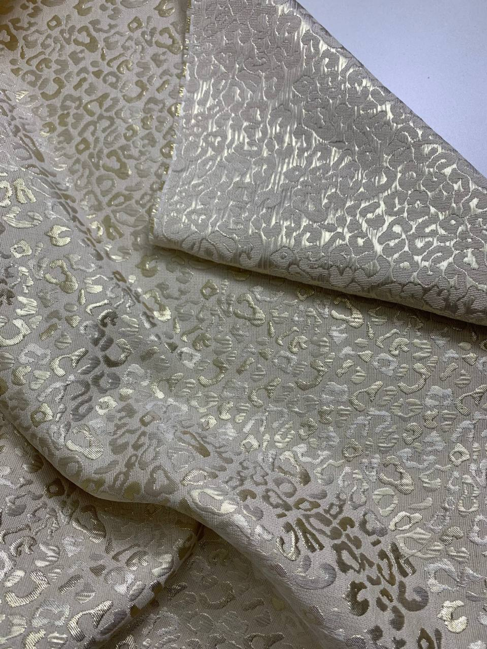 Костюмная жаккард, крем люрекс золото FC#104
